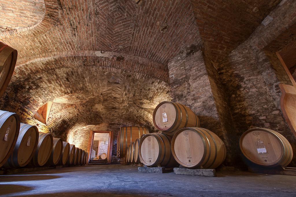 Marchesi Alfieri - Cantine E Ospitalita San Martino Alfieri Exterior foto